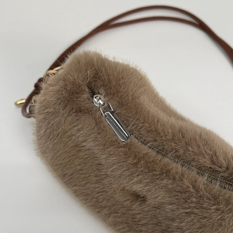 BAÚL Cloud Hobo Bag