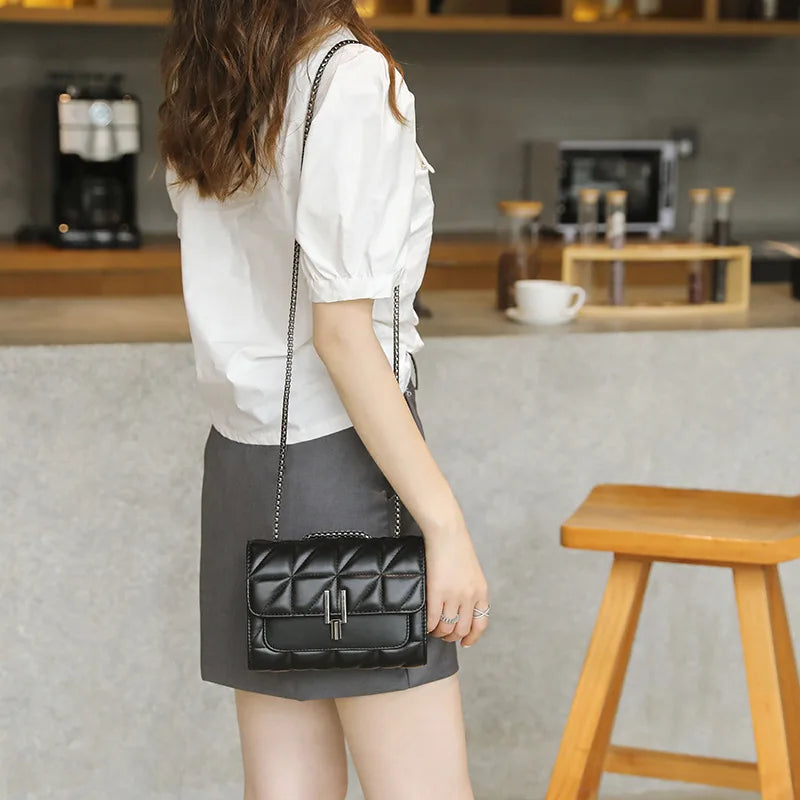 BAÚL Noir Quilted Bag